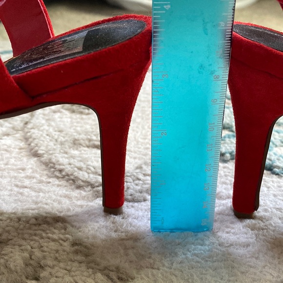 DV Dolce Vita Heels Red size 9 - Picture 8 of 9
